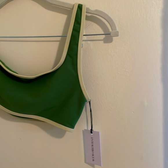 WeWoreWhat Contrast One-Shoulder Bra - Picture 2 of 4